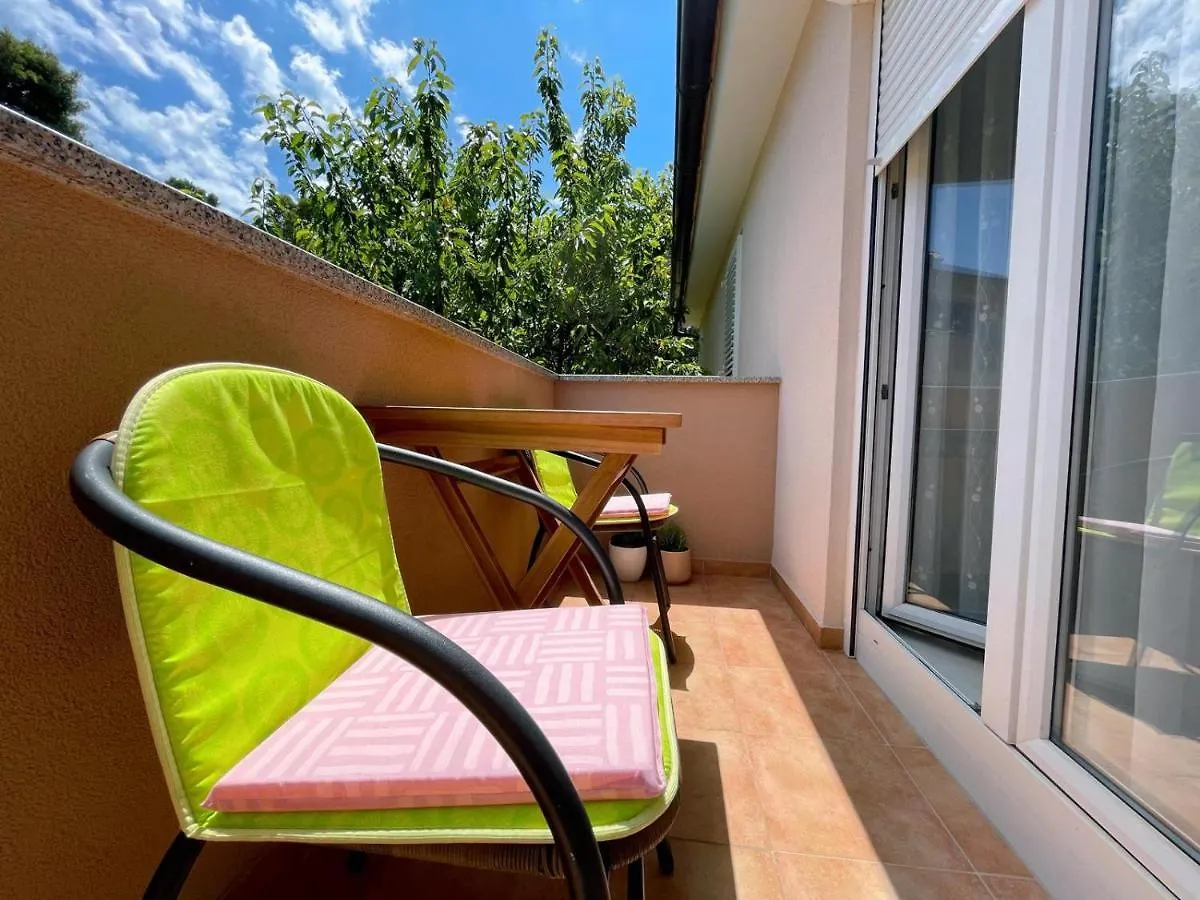 Dolce Apartment Vinkuran